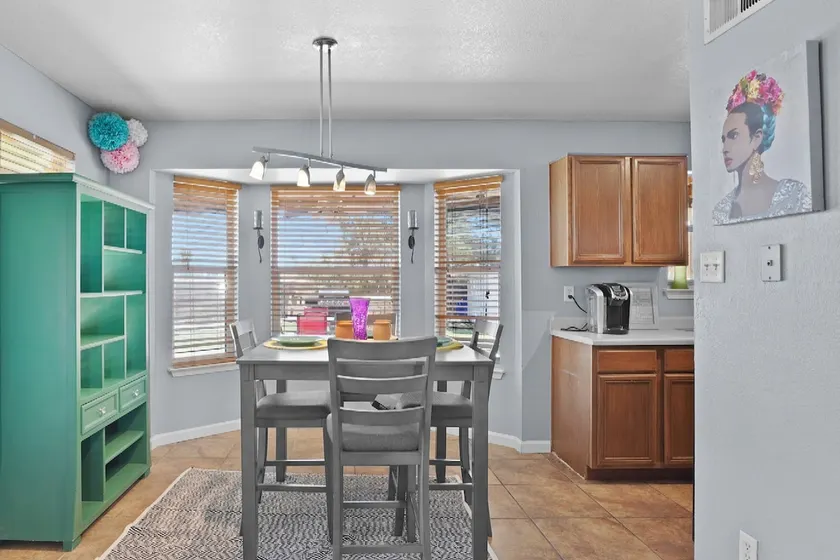 El Paso Charming Casita - Image 1