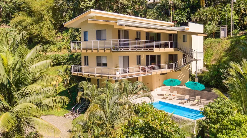 Villa Loro Verde, Manuel Antonio - Image 1