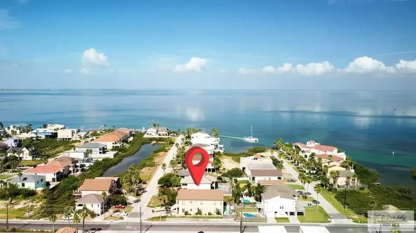 Beach Condo Oasis! - Image 1