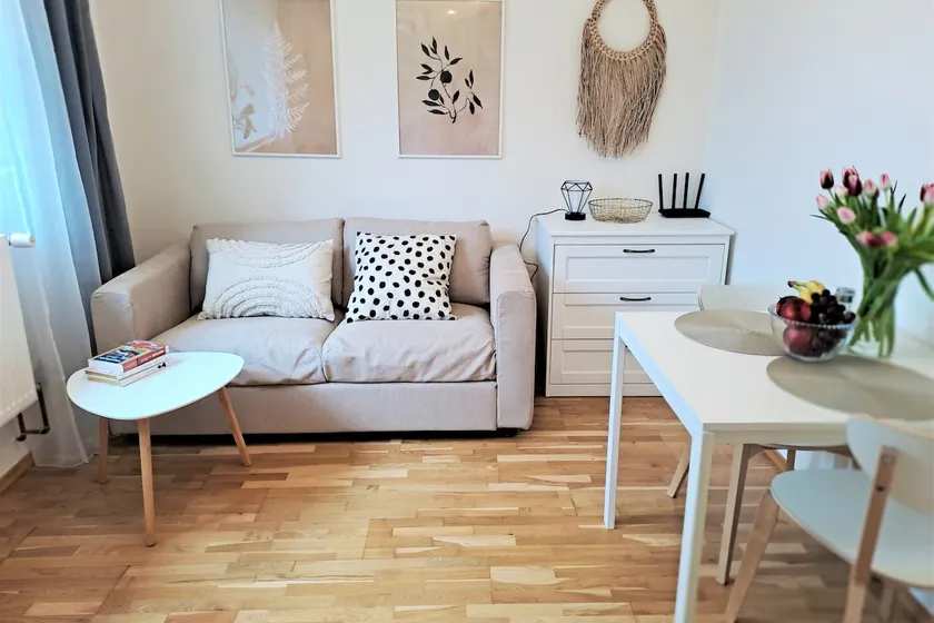 Apartment 3 with a garden in a quiet part of Prague - Image 1