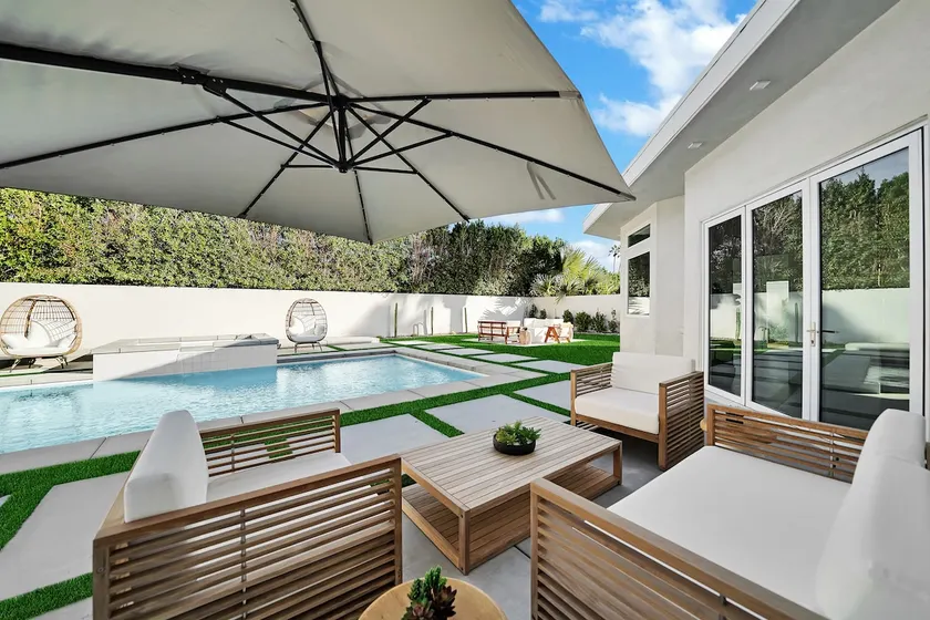 The Sonoran: Modern Luxury Oasis in Palm Springs - Image 1