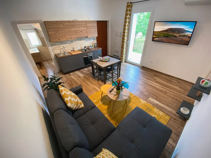 Alessandra's apartment - Image 1