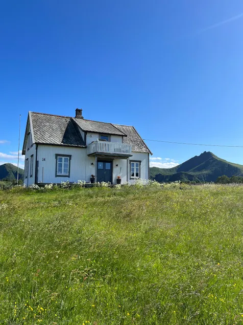 Detached house in Steigen on Engeløya - Image 1