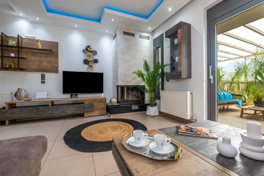 Delight Residences - K6 | Sauna, Gym & Jacuzzi - Image 1