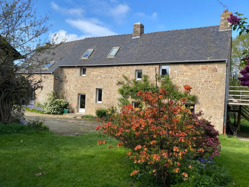Gîte de la Ville aux Bois, sleeps 12 - Image 1