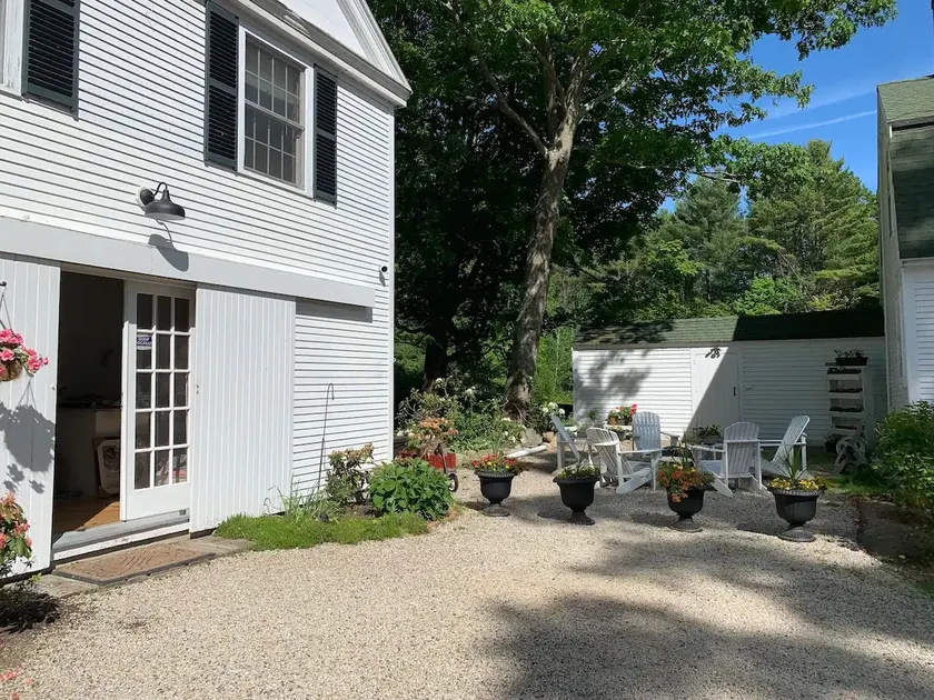 Emerson Cottage at Waldo Emerson Inn - Image 1