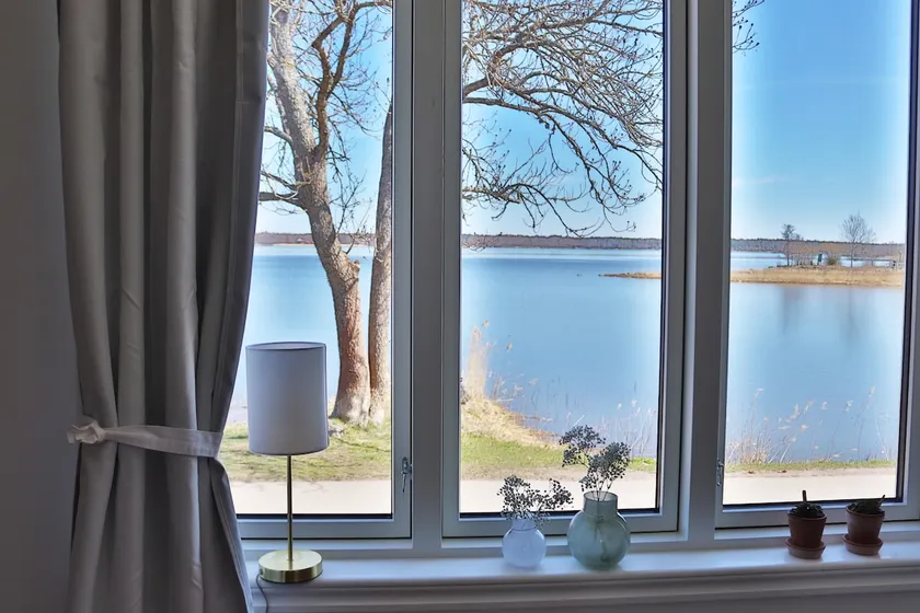 Remarkable Harbour View Cabin. - Image 1