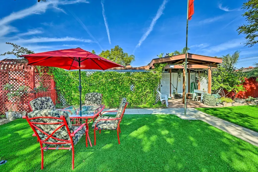 Vista Garden Paradise Home - Image 1