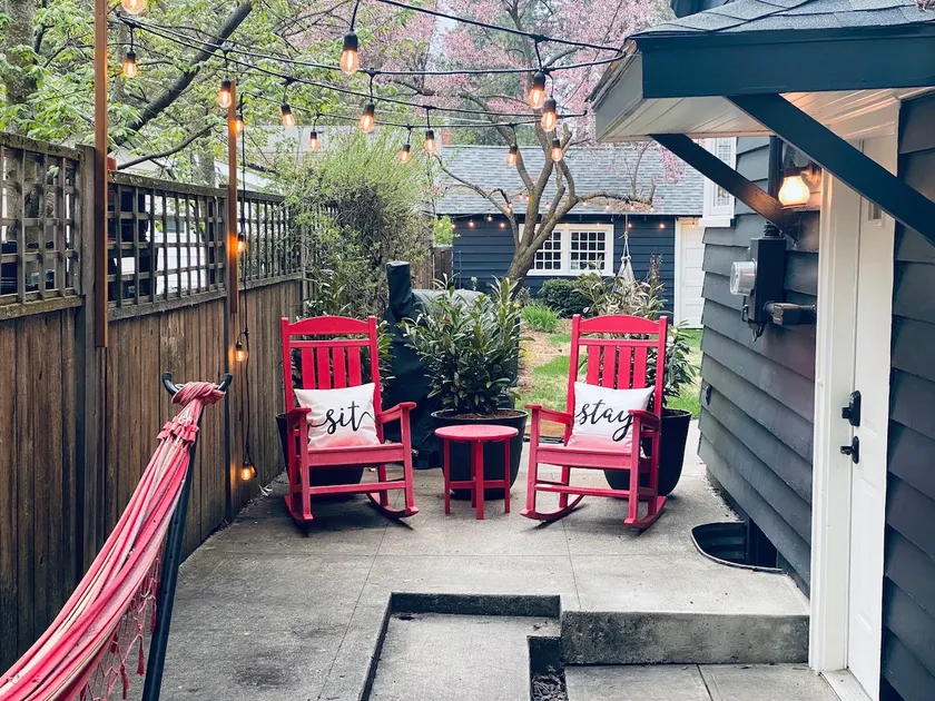Eclectic Manito Blvd Hideaway - Image 1