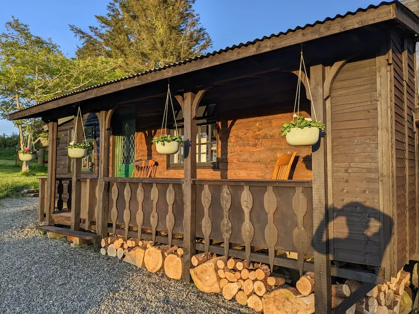 Jay's Cabin - Image 1