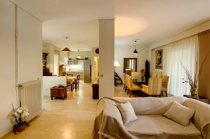 Quiet Family apartment with Garden and Balconies - Image 1