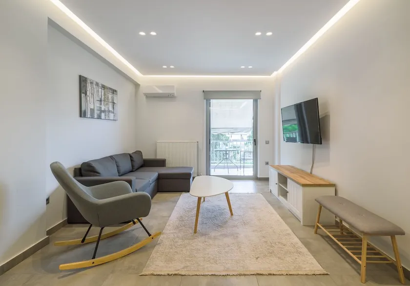 stylish zografou apartement - Image 1