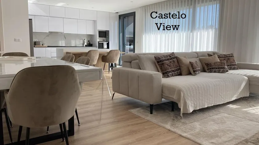 Castelo View - Image 1