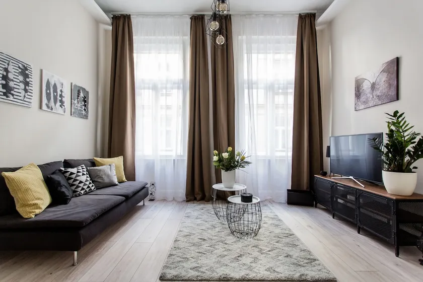 Stylish Central Apartment for the Best City Break - Image 1