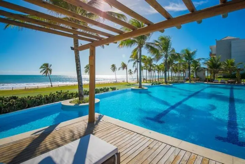 The Lima | Luxe Beach Apartment -Torre B - Image 1