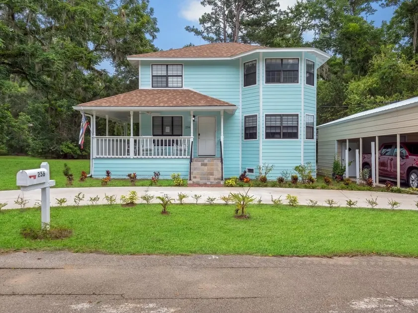 Aqua Vista Getaway - Image 1