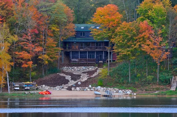 The Lodge - Image 1