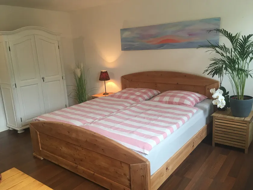 Large 97 sq. m apartment, 2 bedrooms, beach & garden, for 4 - Image 1