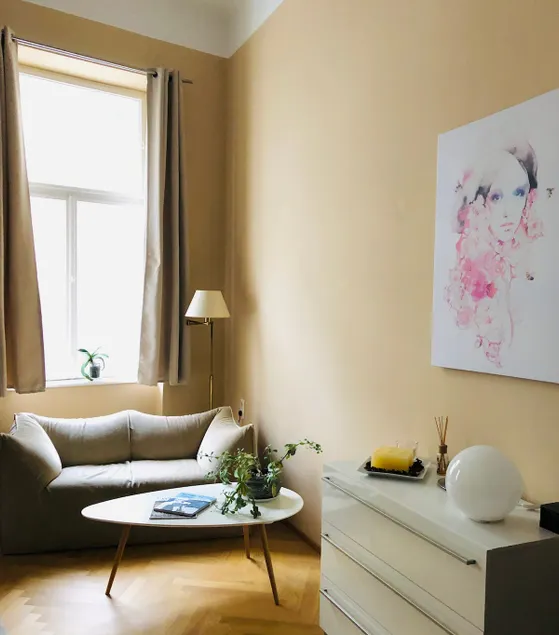 Cool apartment near Schönbrunn - Image 1