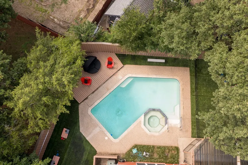 Luxury Pool Haven • Backyard Games & Pool Table - Image 1