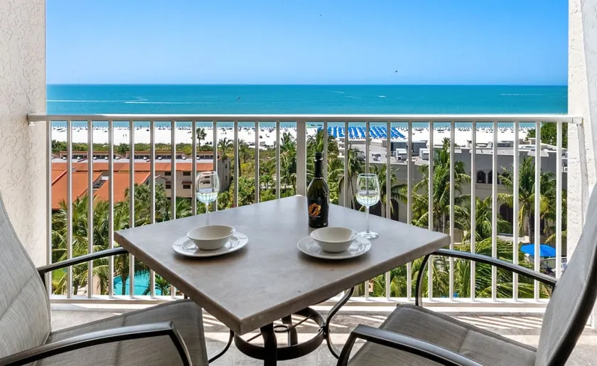 One Bedroom Full Ocean View - Image 1