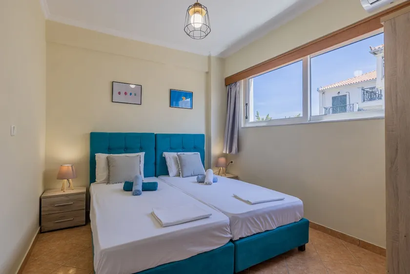 Scarlett City Apartment - Image 1