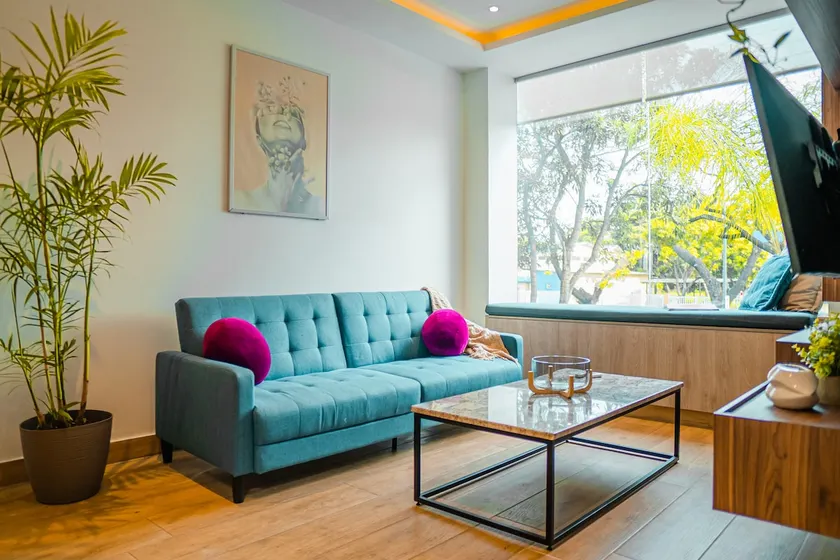 01 Luxury Apartment Toscana style, brand new - Image 1