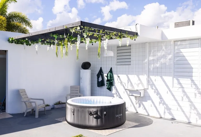 Anime Escape with Private Jacuzzi & Themed Rooms - Image 1