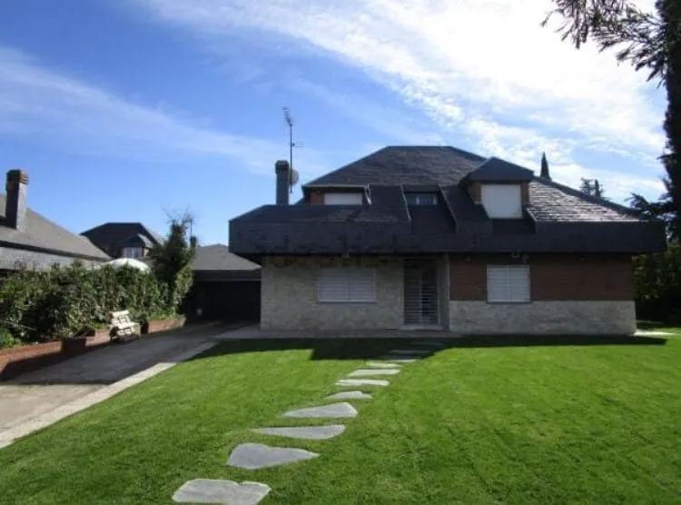 Nice Chalet to rest - Image 1
