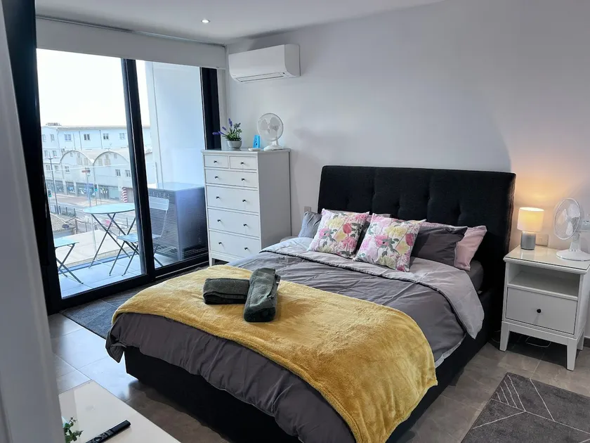 Studio Suite - E1 Spa & Wellness - Image 1