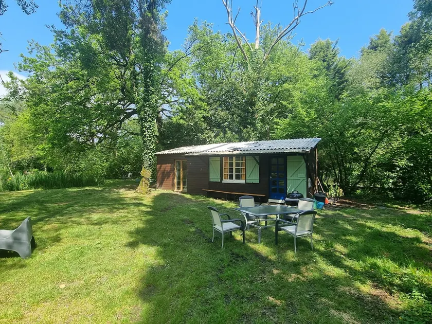 Lakeside cabin for 4 people - Image 1