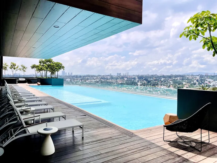 Andares-Magnificent Luxury Apartment 17th Floor Lobby 33 - Image 1