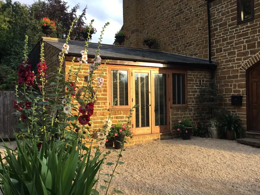 Woodlands House Annexe - Image 1