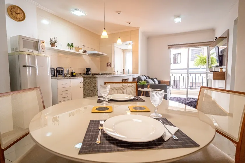 Cozy and stylish apartment in the center of Poços. - Image 1