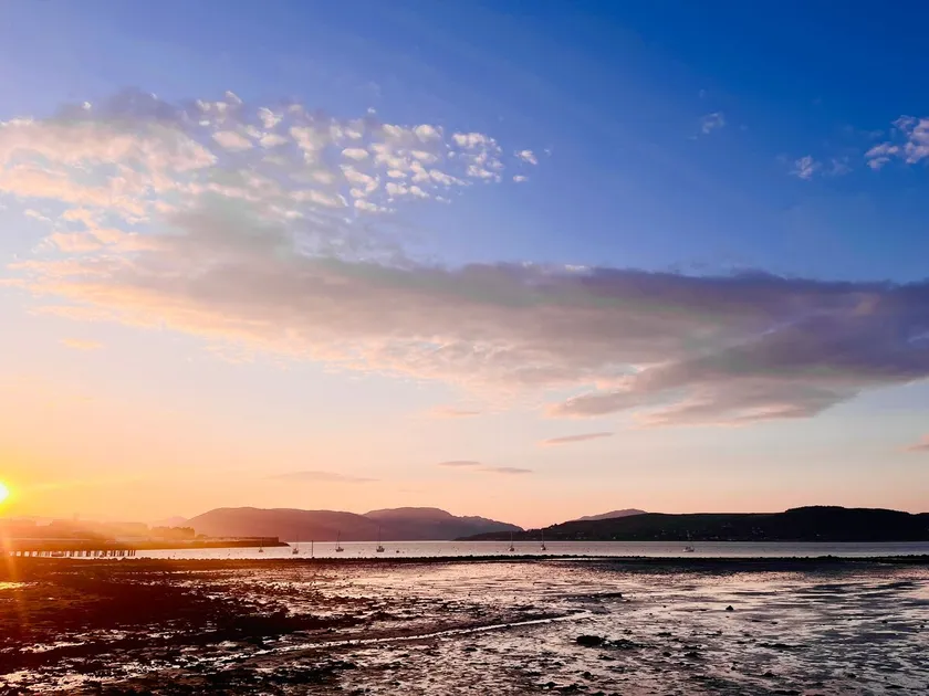 Swan Cove Apartment Gourock - Image 1