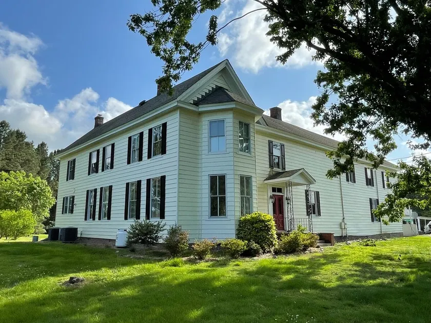 Downings Farmhouse - a Historic 6 Bedroom Home on 3 Acres of Yard and Forest - Image 1