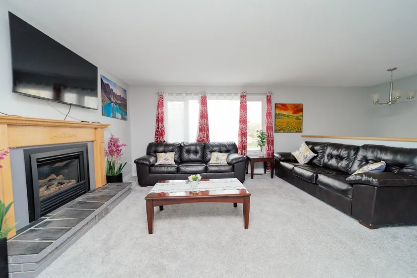 A perfect 5BR Bungalow - Image 1