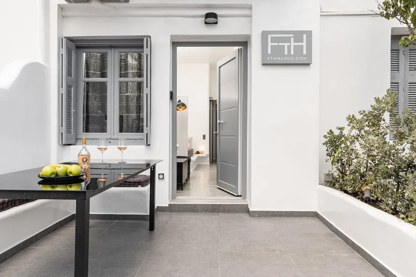 FTH Naxos 1 - Indulgent Island Living - Image 1