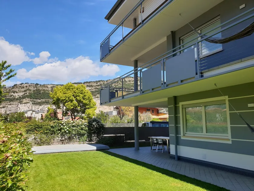 Torbole Private Garden 140mq, 400m Lake - Image 1