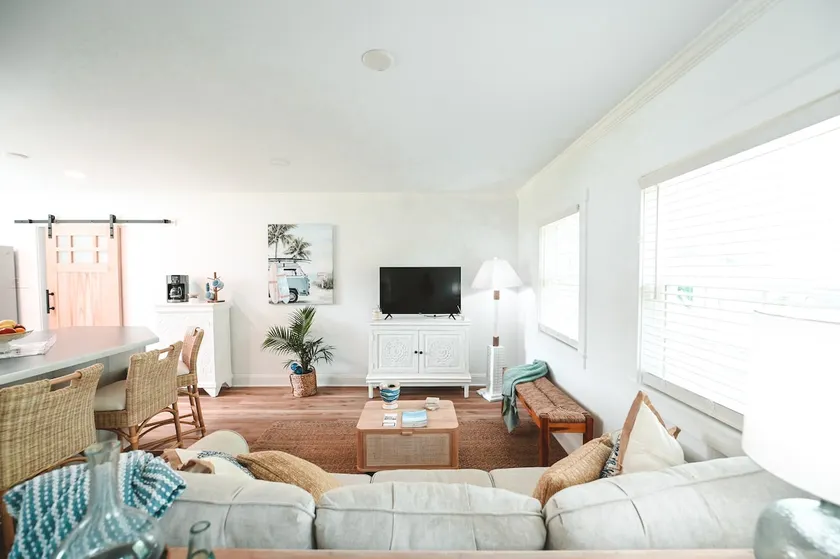 Bekah’s Bay Bungalow lll - Image 1