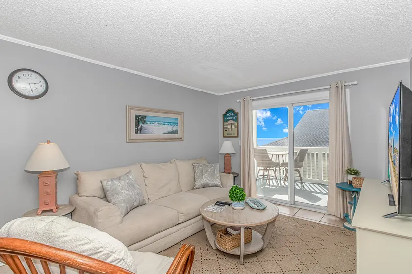 201 - Relaxing Cherry Grove 2bd/2b Beach Condo! - Image 1