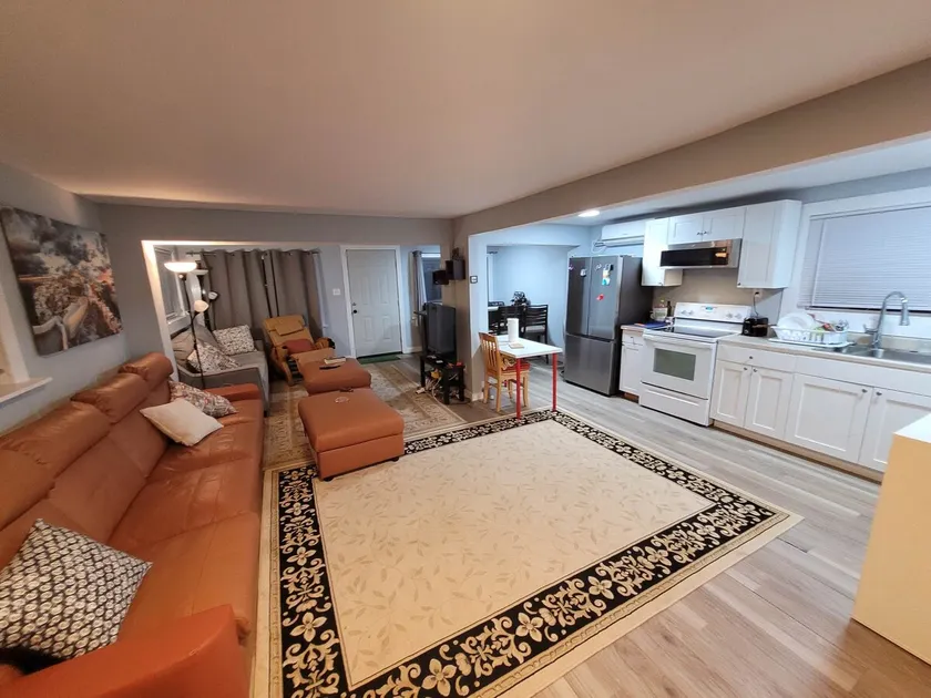 Beachfront Dune House - pet friendly - Image 1