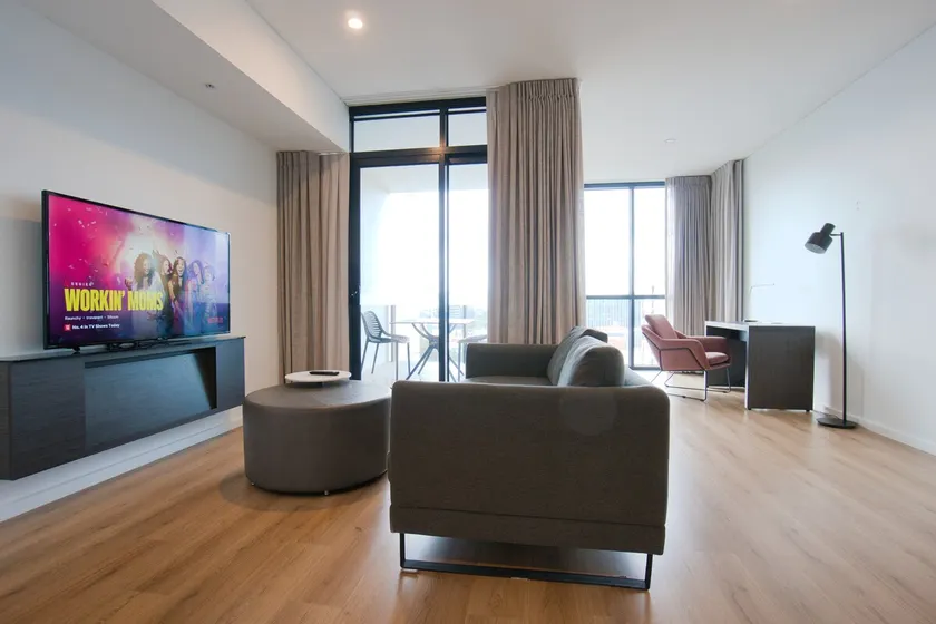Beautiful Cambodian Inspired Apartment with Pool & Gym - Image 1