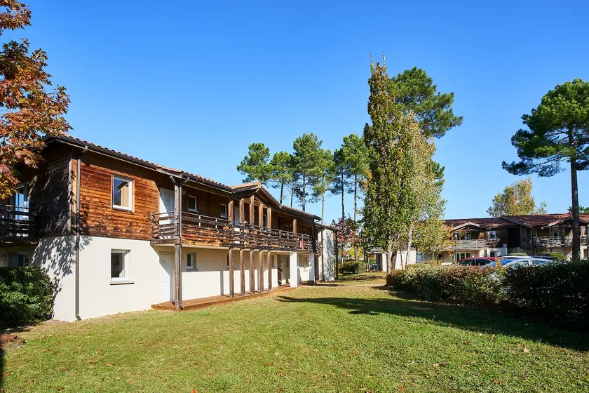 Renovated apartment, 2 bedrooms, 4 people - Image 1