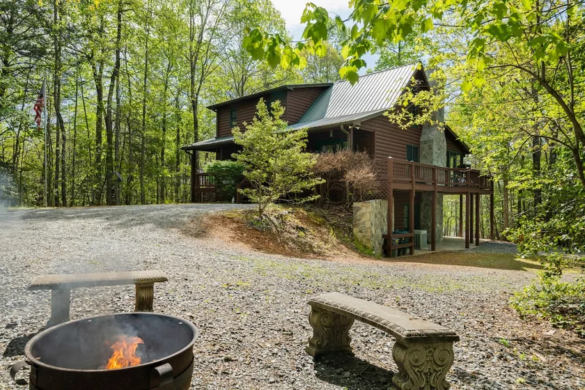 The Cabin in the Mountains - Image 1