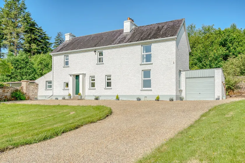 Luxury with Lough Eske Lake View - Image 1