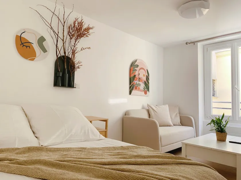 Cosy Apt with vitality Paris Marais - Image 1