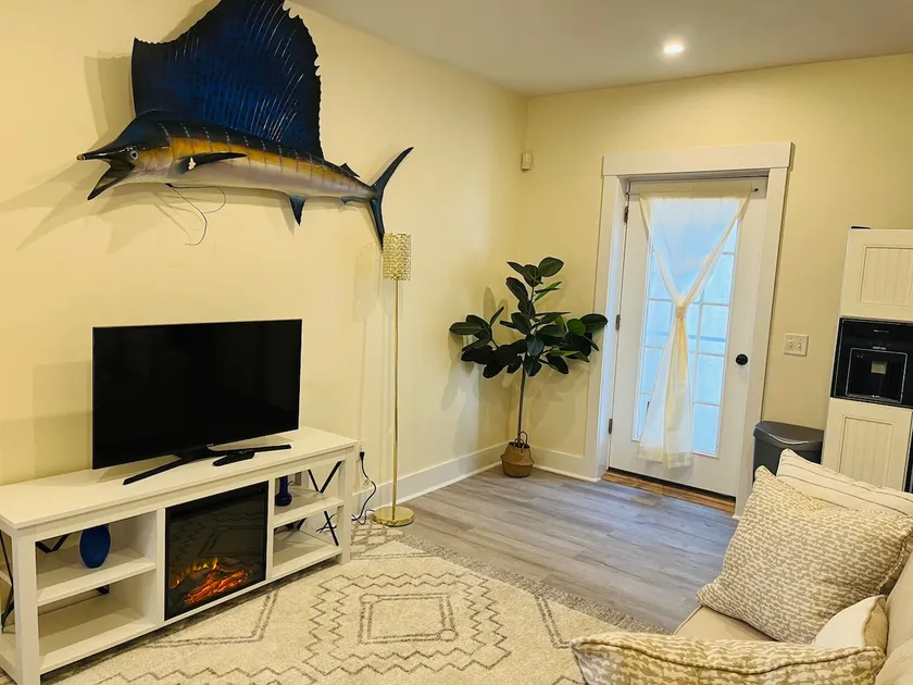 Newly renovated home in Nantucket (sleep 3) - Image 1
