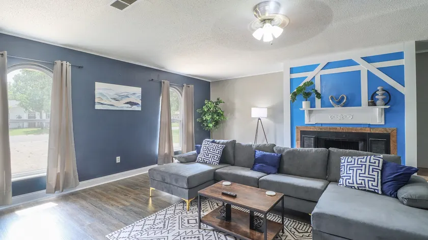 Cozy 4BR | Dog Friendly | Patio+Fire Pit+Foosball - Image 1