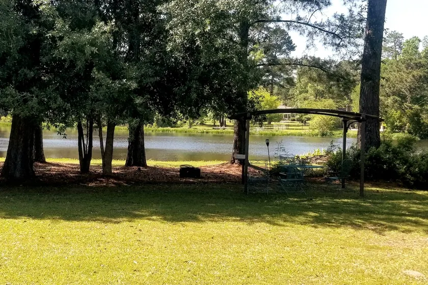 COZY WATERFRONT COTTAGE WITH BEAUTIFUL VIEWS-PET-FRIENDLY - Image 1
